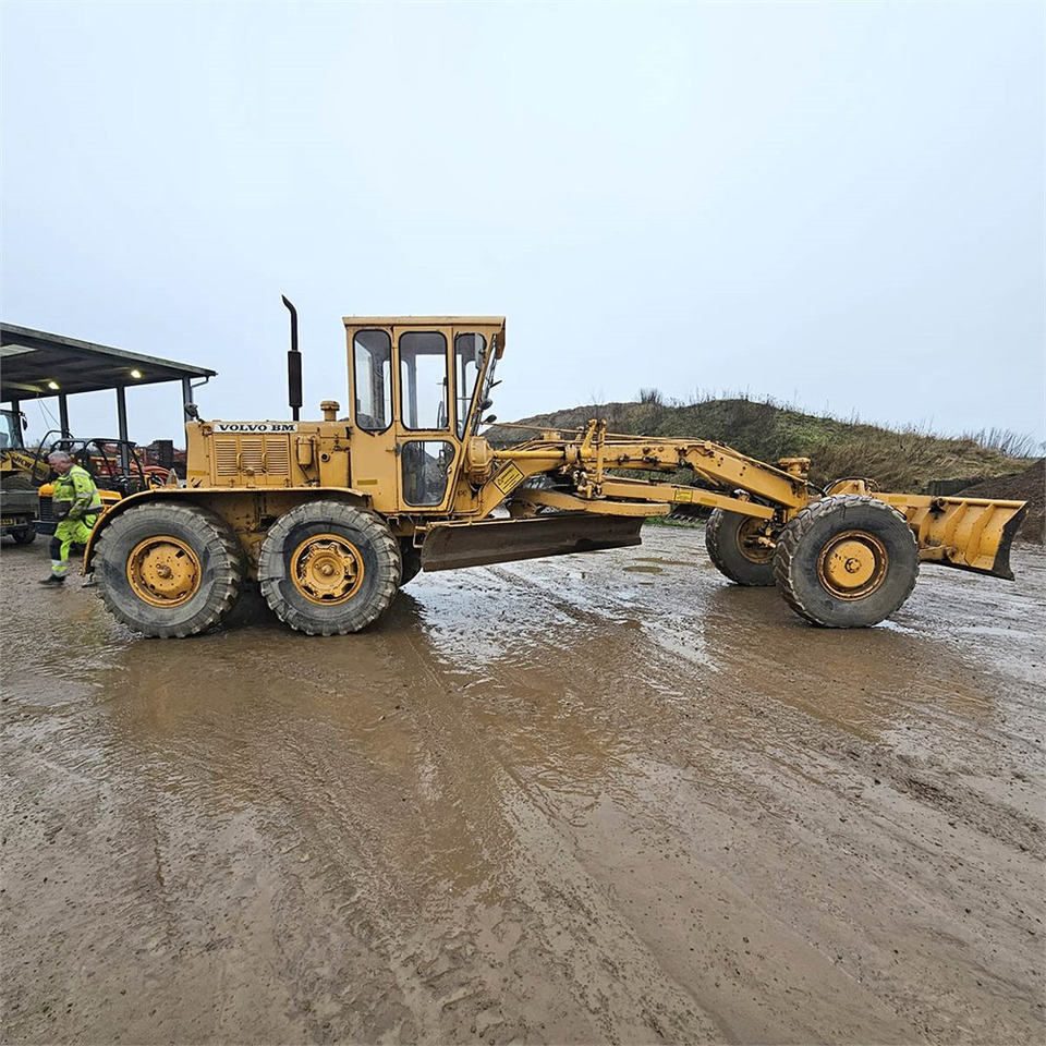 Volvo VHK-310 BM - Grejdr: obrázek 2 Volvo VHK-310 BM - Grejdr: obrázek 2