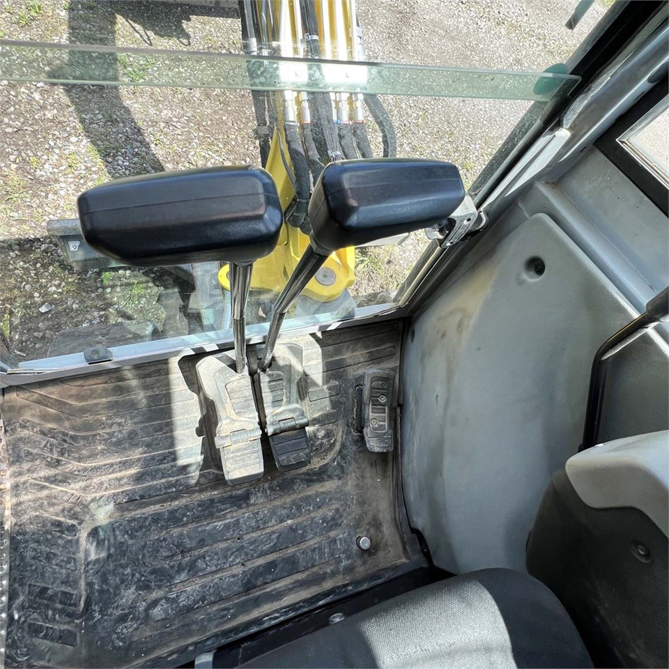 Mini rýpadlo Wacker Neuson EZ26: obrázek 16
