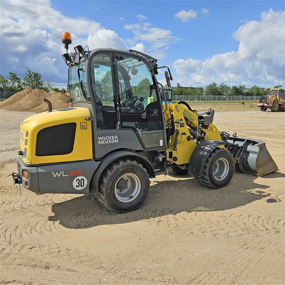 Wacker Neuson WL 32/RL30 - Kolový nakladač: obrázek 5 Wacker Neuson WL 32/RL30 - Kolový nakladač: obrázek 5