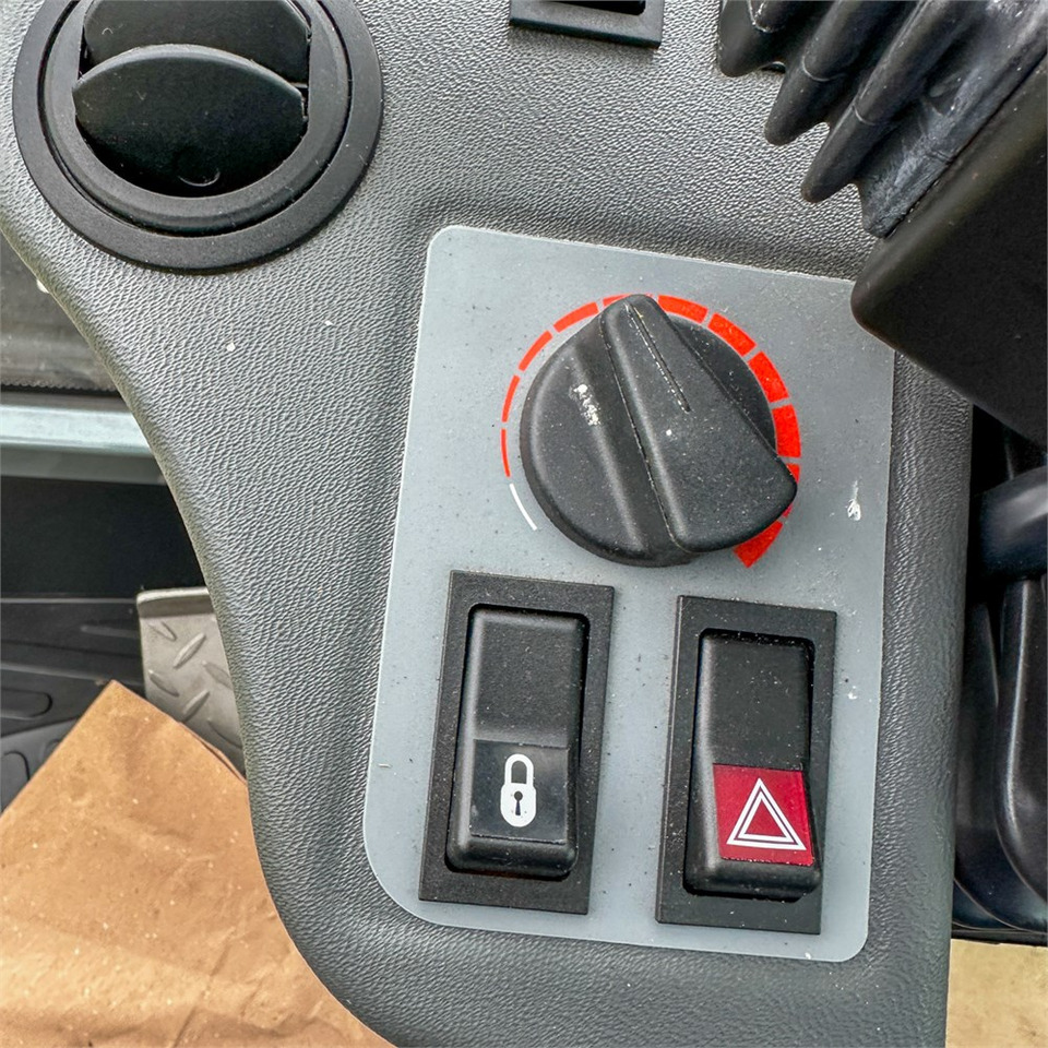 Kolový nakladač Weidemann 4080: obrázek 18