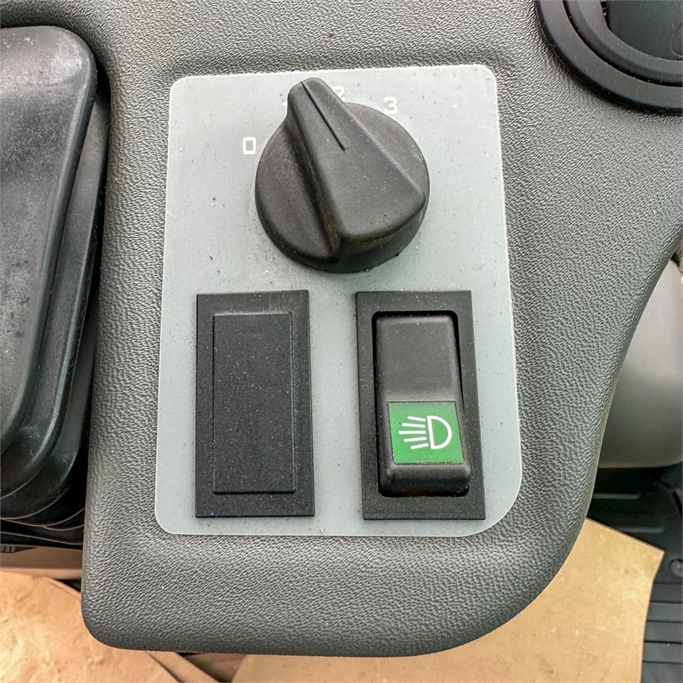 Kolový nakladač Weidemann 4080: obrázek 17