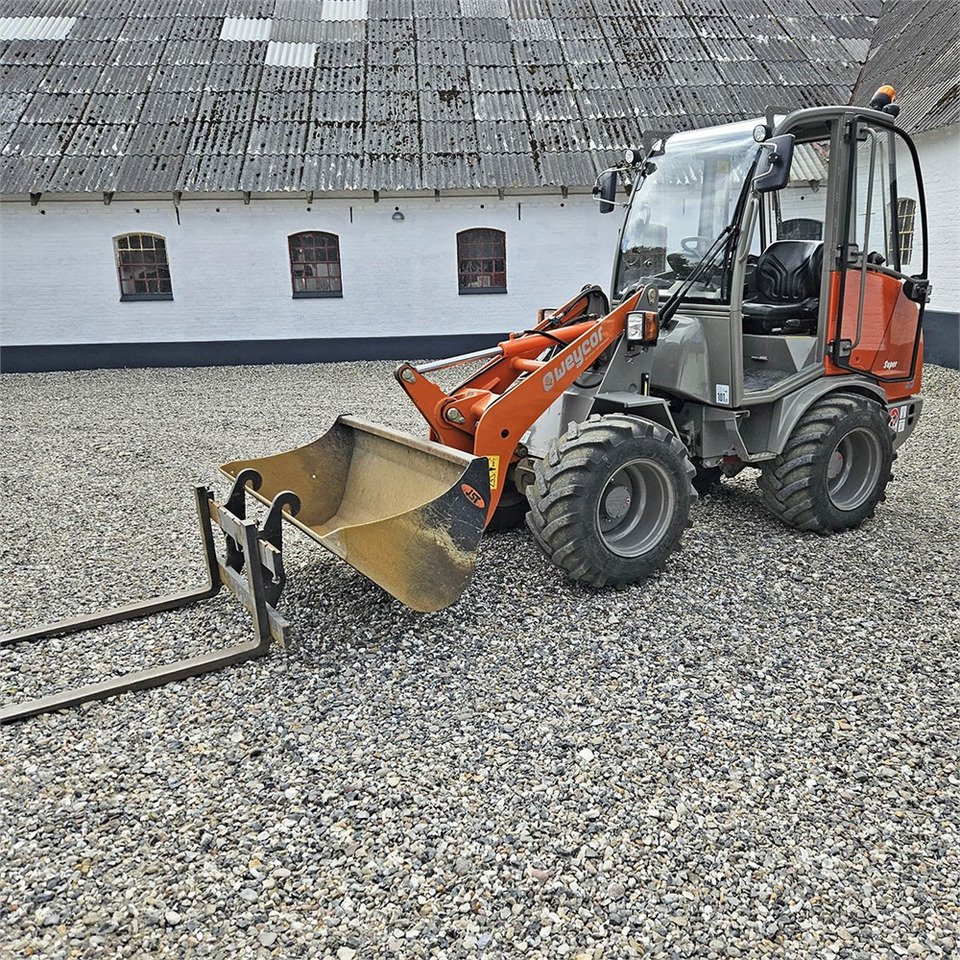 Weycor 35 Super - Smykový nakladač: obrázek 2 Weycor 35 Super - Smykový nakladač: obrázek 2