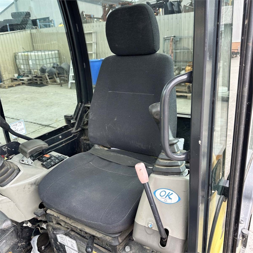 Yanmar SV26 leasing Yanmar SV26: obrázek 26
