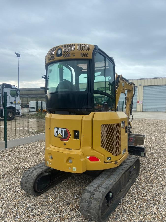 Caterpillar 302.7 CR - Mini rýpadlo: obrázek 3 Caterpillar 302.7 CR - Mini rýpadlo: obrázek 3