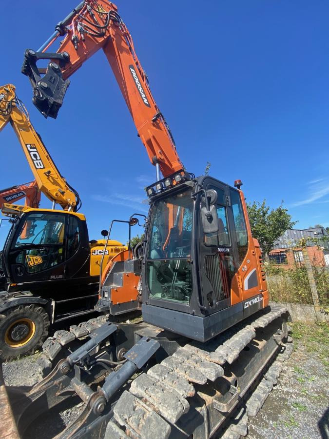 Doosan DX 140LCR-5 - Pásové rýpadlo: obrázek 2 Doosan DX 140LCR-5 - Pásové rýpadlo: obrázek 2