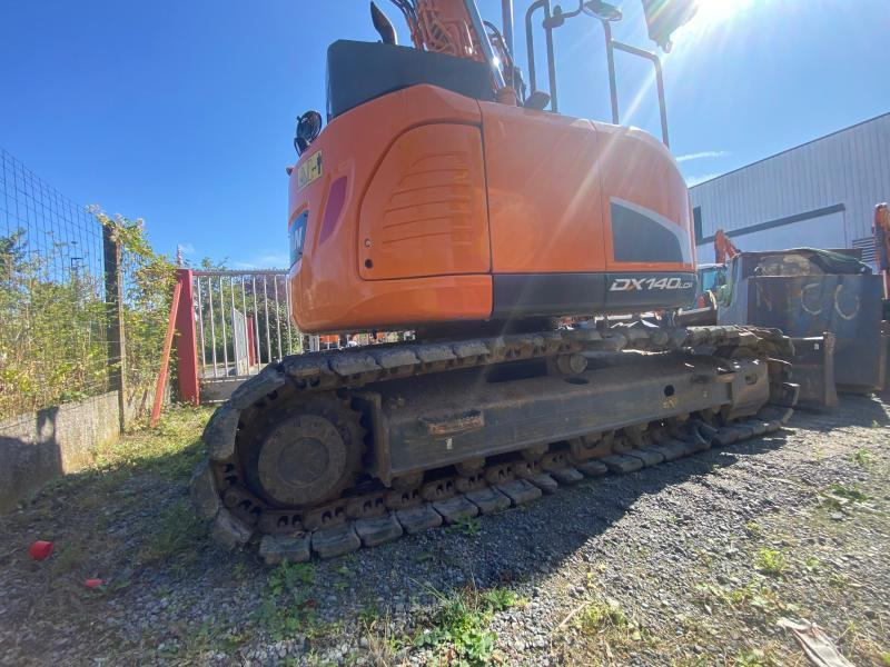 Pásové rýpadlo Doosan DX 140LCR-5: obrázek 6