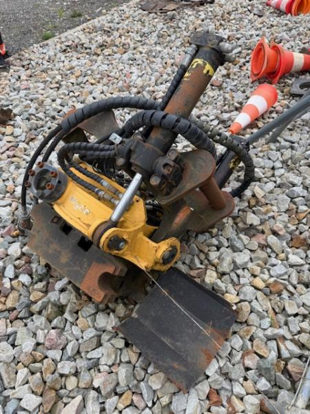 ENGCON EC 219 - Tiltrotátor: obrázek 2 ENGCON EC 219 - Tiltrotátor: obrázek 2