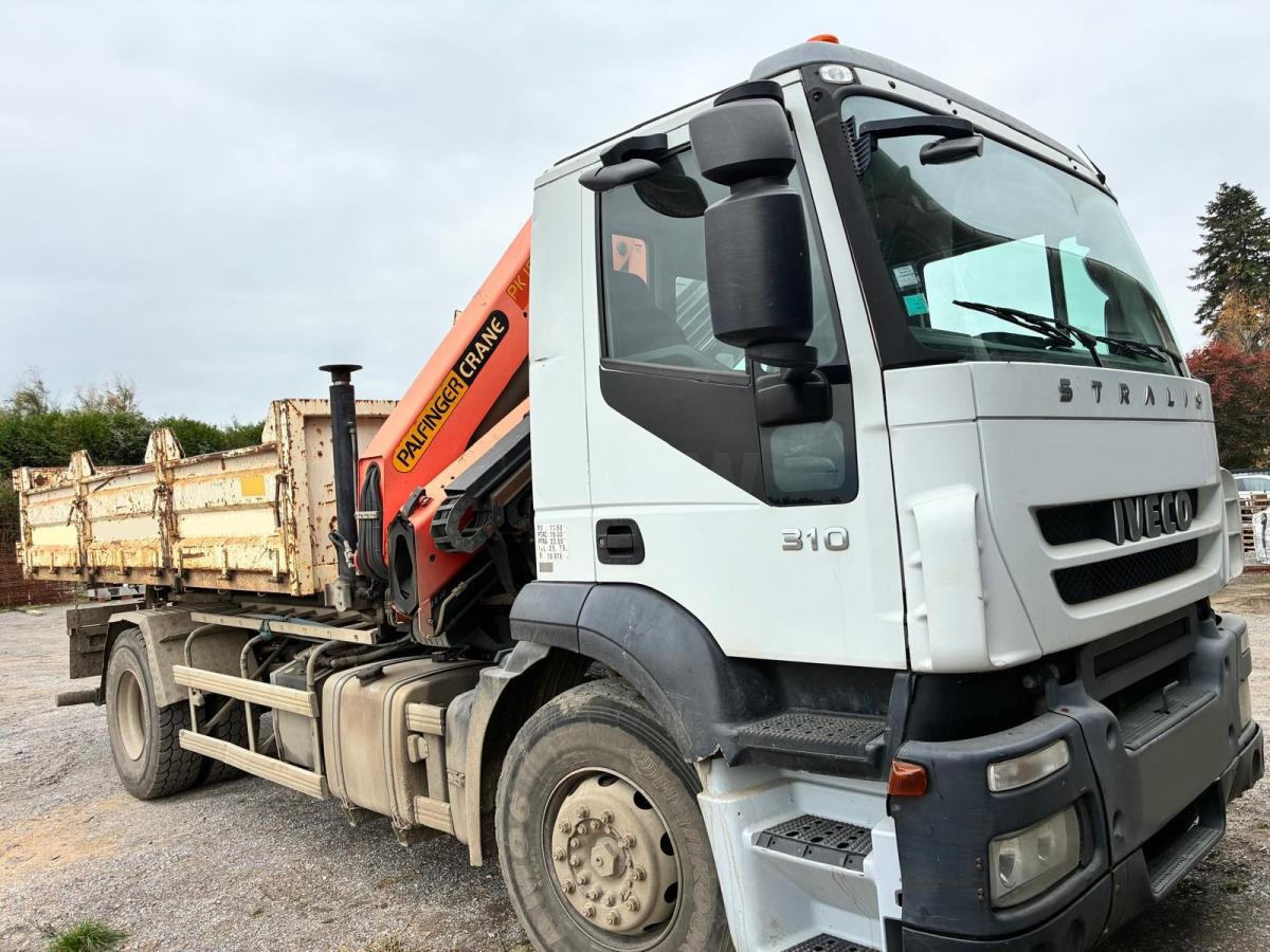 Iveco STRALIS 310 - Hákový nosič kontejnerů, Auto s hydraulickou rukou: obrázek 4 Iveco STRALIS 310 - Hákový nosič kontejnerů, Auto s hydraulickou rukou: obrázek 4