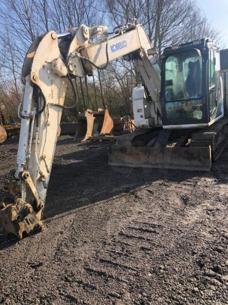 Kobelco SK 75SR-3E - Mini rýpadlo: obrázek 1 Kobelco SK 75SR-3E - Mini rýpadlo: obrázek 1