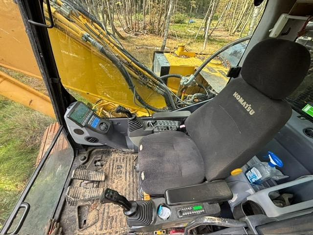 Pásové rýpadlo Komatsu PC 190NLC-8: obrázek 8