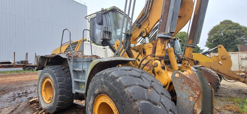 Liebherr L580 - Kolový nakladač: obrázek 4 Liebherr L580 - Kolový nakladač: obrázek 4