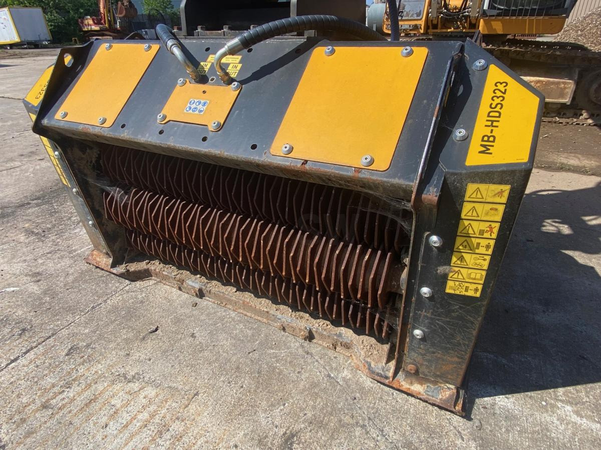MB HDS 323 - Nakládací lžíce pro Stavební technika: obrázek 4 MB HDS 323 - Nakládací lžíce pro Stavební technika: obrázek 4