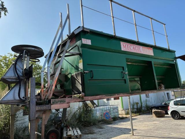MEGAGIL LEBON FERRY 6,5M3 - Sypač písku/ Soli: obrázek 1 MEGAGIL LEBON FERRY 6,5M3 - Sypač písku/ Soli: obrázek 1