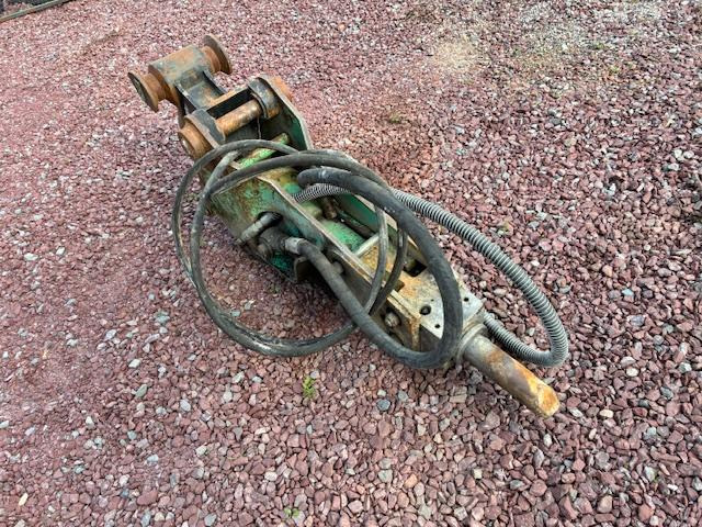 MONTABERT 125 - Hydraulické kladivo: obrázek 2 MONTABERT 125 - Hydraulické kladivo: obrázek 2