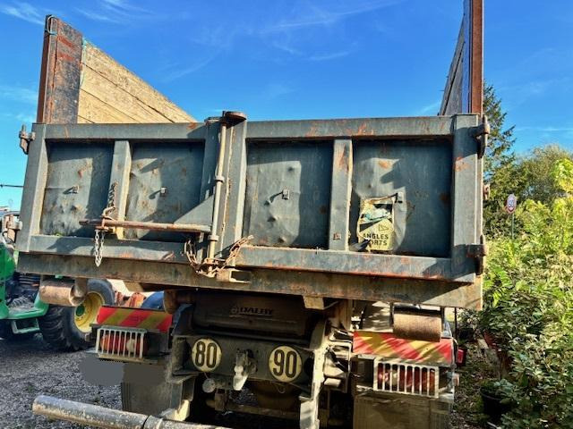 Nissan ATLEON 150.25 - Hákový nosič kontejnerů, Auto s hydraulickou rukou: obrázek 5 Nissan ATLEON 150.25 - Hákový nosič kontejnerů, Auto s hydraulickou rukou: obrázek 5