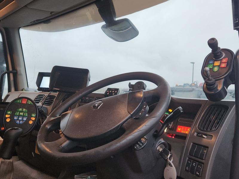 Scarab MAJOR 8001 - Zametací vůz: obrázek 4 Scarab MAJOR 8001 - Zametací vůz: obrázek 4