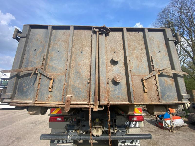 THIEVIN AMPLIROLL 6M40 - Sklápěcí nástavba: obrázek 5 THIEVIN AMPLIROLL 6M40 - Sklápěcí nástavba: obrázek 5