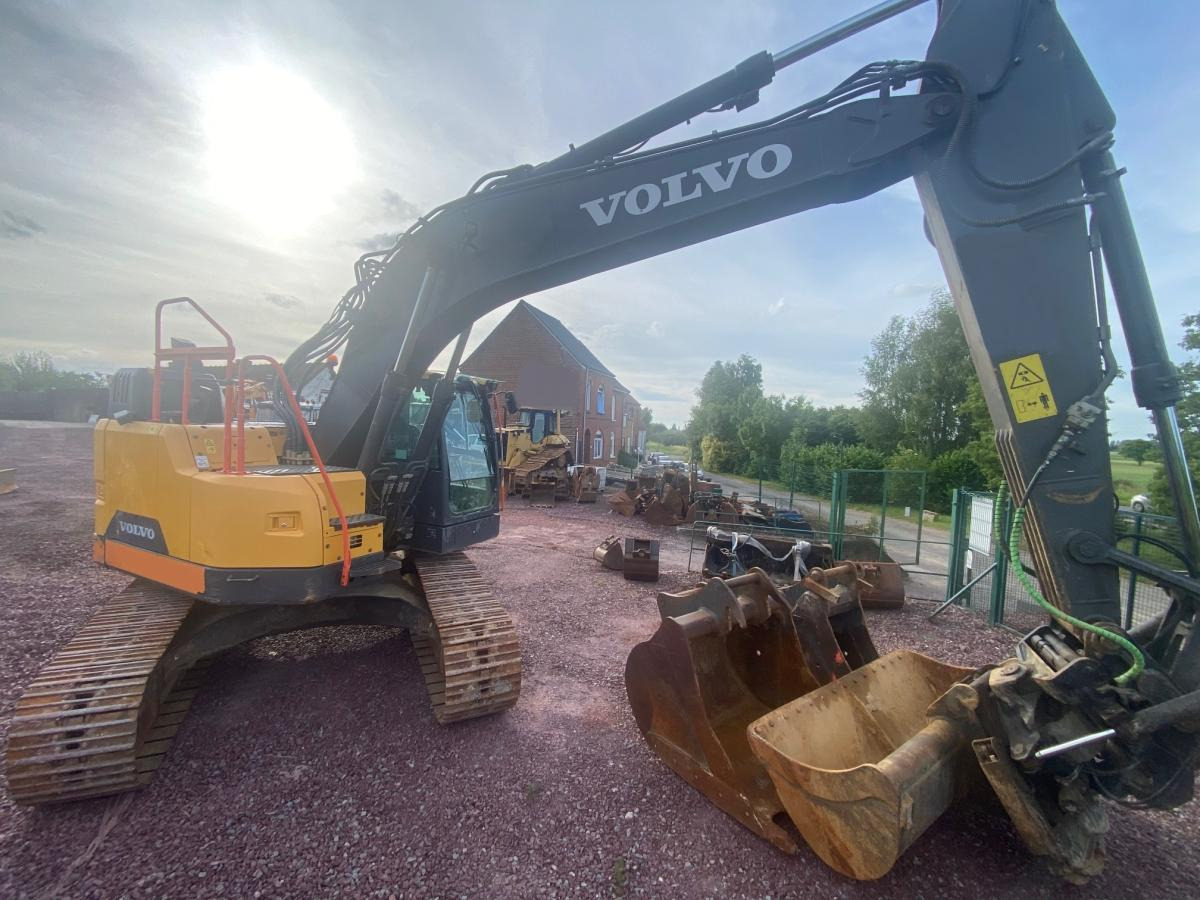Volvo ECR 235EL - Pásové rýpadlo: obrázek 3 Volvo ECR 235EL - Pásové rýpadlo: obrázek 3