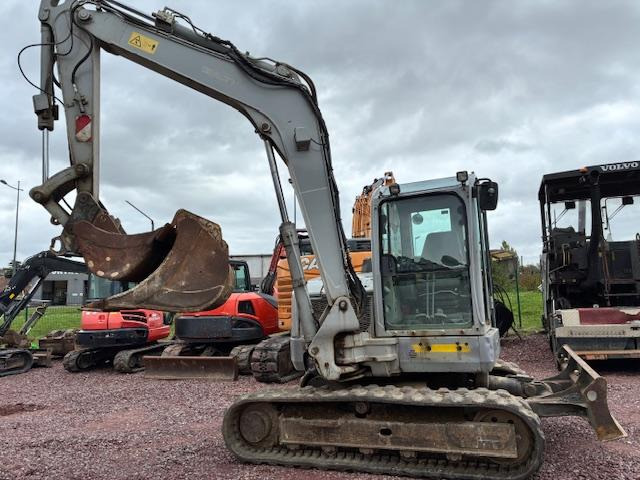 Volvo ECR 88D - Mini rýpadlo: obrázek 4 Volvo ECR 88D - Mini rýpadlo: obrázek 4