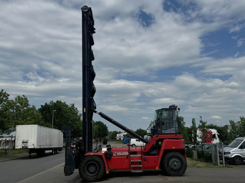 Kalmar DCG100-45ES7 - Kontejnerový manipulátor: obrázek 5 Kalmar DCG100-45ES7 - Kontejnerový manipulátor: obrázek 5