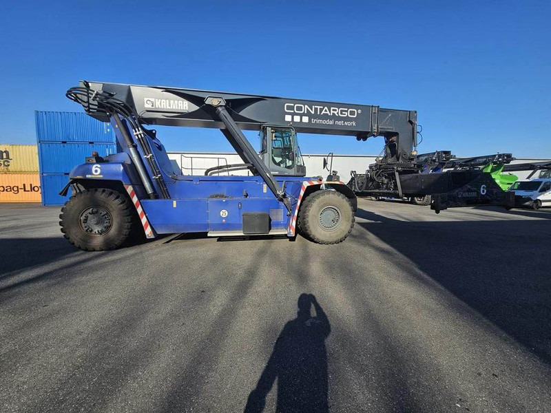 Kalmar DRG420-60S5 - Reach stacker: obrázek 1 Kalmar DRG420-60S5 - Reach stacker: obrázek 1