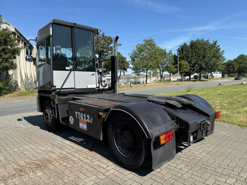 Kalmar TT612D - Terminálový traktor: obrázek 3 Kalmar TT612D - Terminálový traktor: obrázek 3