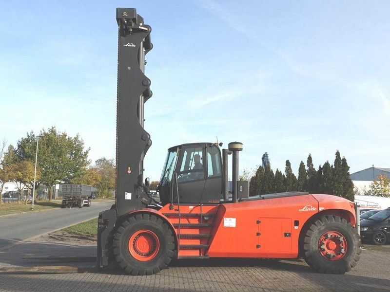 Linde H320 - Kontejnerový manipulátor: obrázek 2 Linde H320 - Kontejnerový manipulátor: obrázek 2