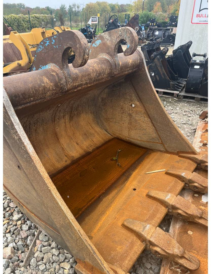 BLANCHARD EQUIPEMENTS GODET/CW45S/16500MM/2180L - Lžíce na bagr: obrázek 1 BLANCHARD EQUIPEMENTS GODET/CW45S/16500MM/2180L - Lžíce na bagr: obrázek 1