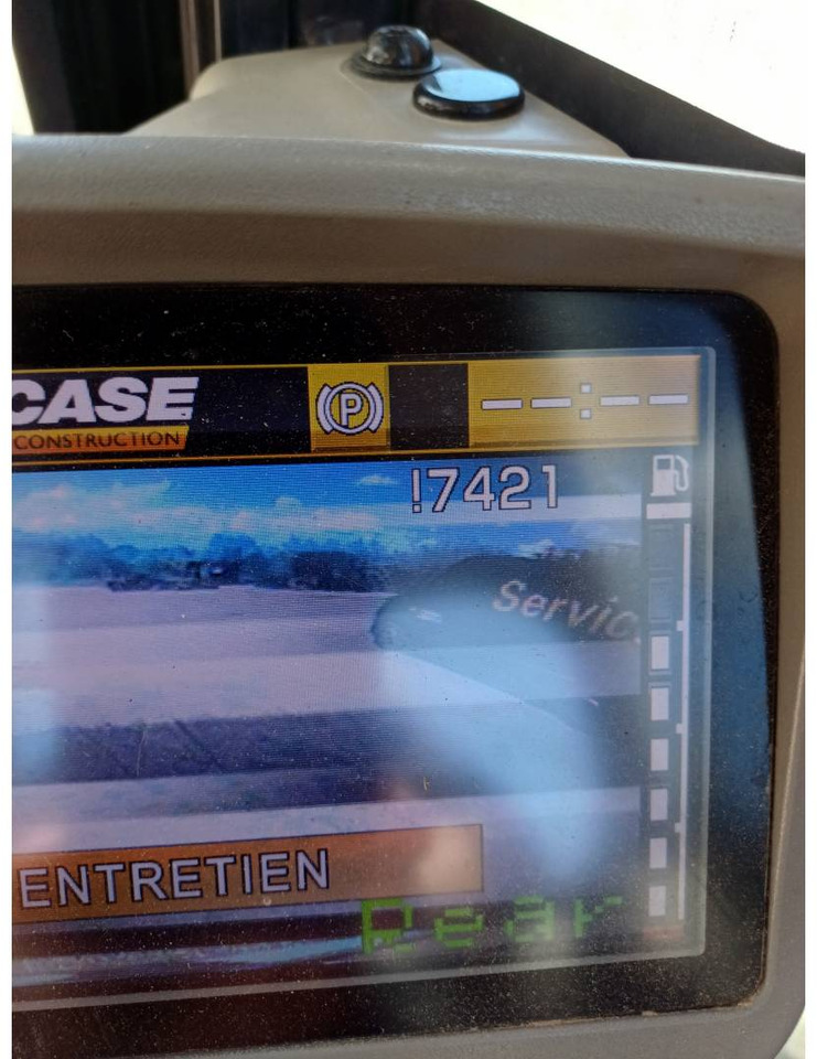 CASE CX210 - Pásové rýpadlo: obrázek 5 CASE CX210 - Pásové rýpadlo: obrázek 5