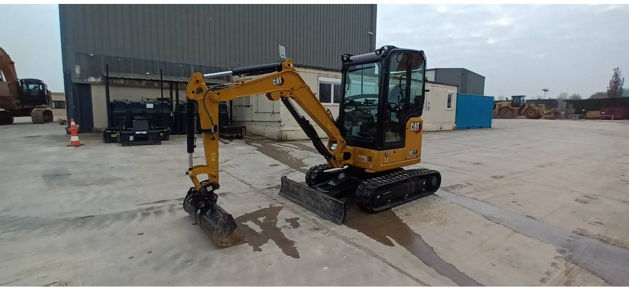CAT 302.7 - Pásové rýpadlo: obrázek 1 CAT 302.7 - Pásové rýpadlo: obrázek 1