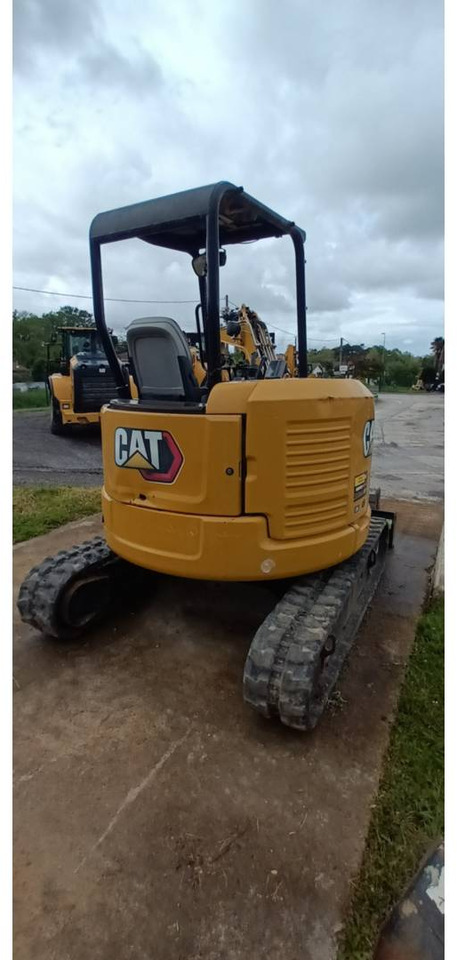 CAT 303.5E CR - Pásové rýpadlo: obrázek 4 CAT 303.5E CR - Pásové rýpadlo: obrázek 4