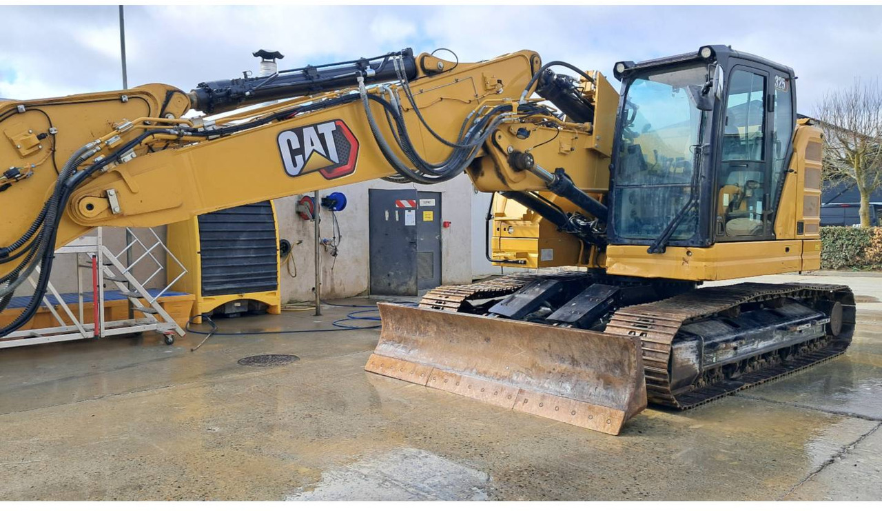 CAT 325 - Pásové rýpadlo: obrázek 1 CAT 325 - Pásové rýpadlo: obrázek 1