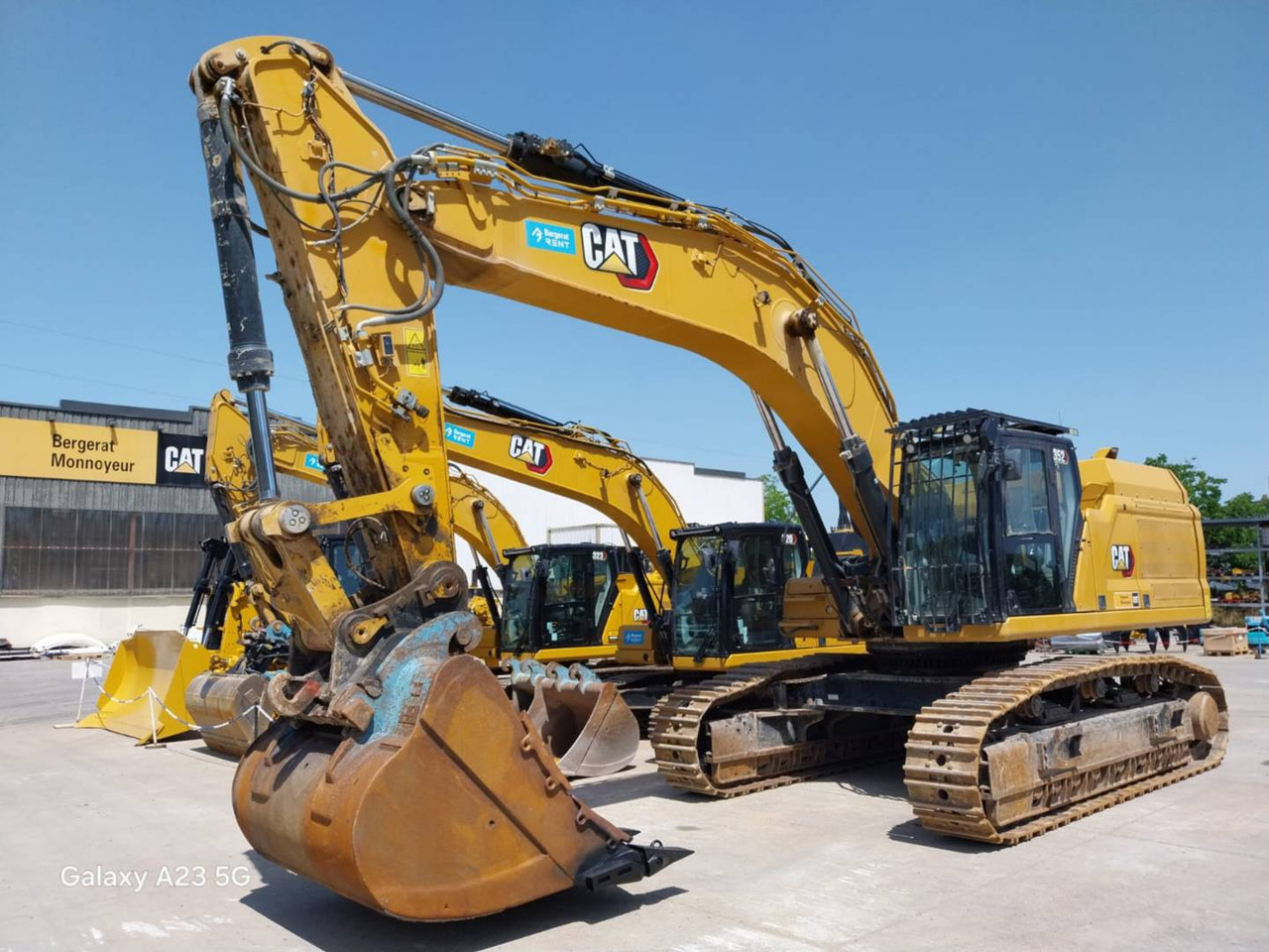 CAT 352-08 - Pásové rýpadlo: obrázek 1 CAT 352-08 - Pásové rýpadlo: obrázek 1