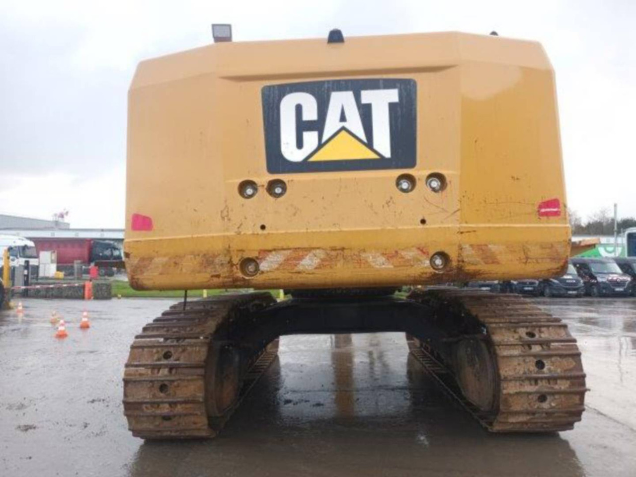 Pásové rýpadlo CAT 374F: obrázek 14