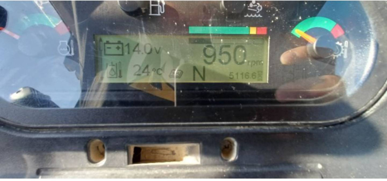 CAT 432F2 - Rýpadlo-nakladač: obrázek 4 CAT 432F2 - Rýpadlo-nakladač: obrázek 4