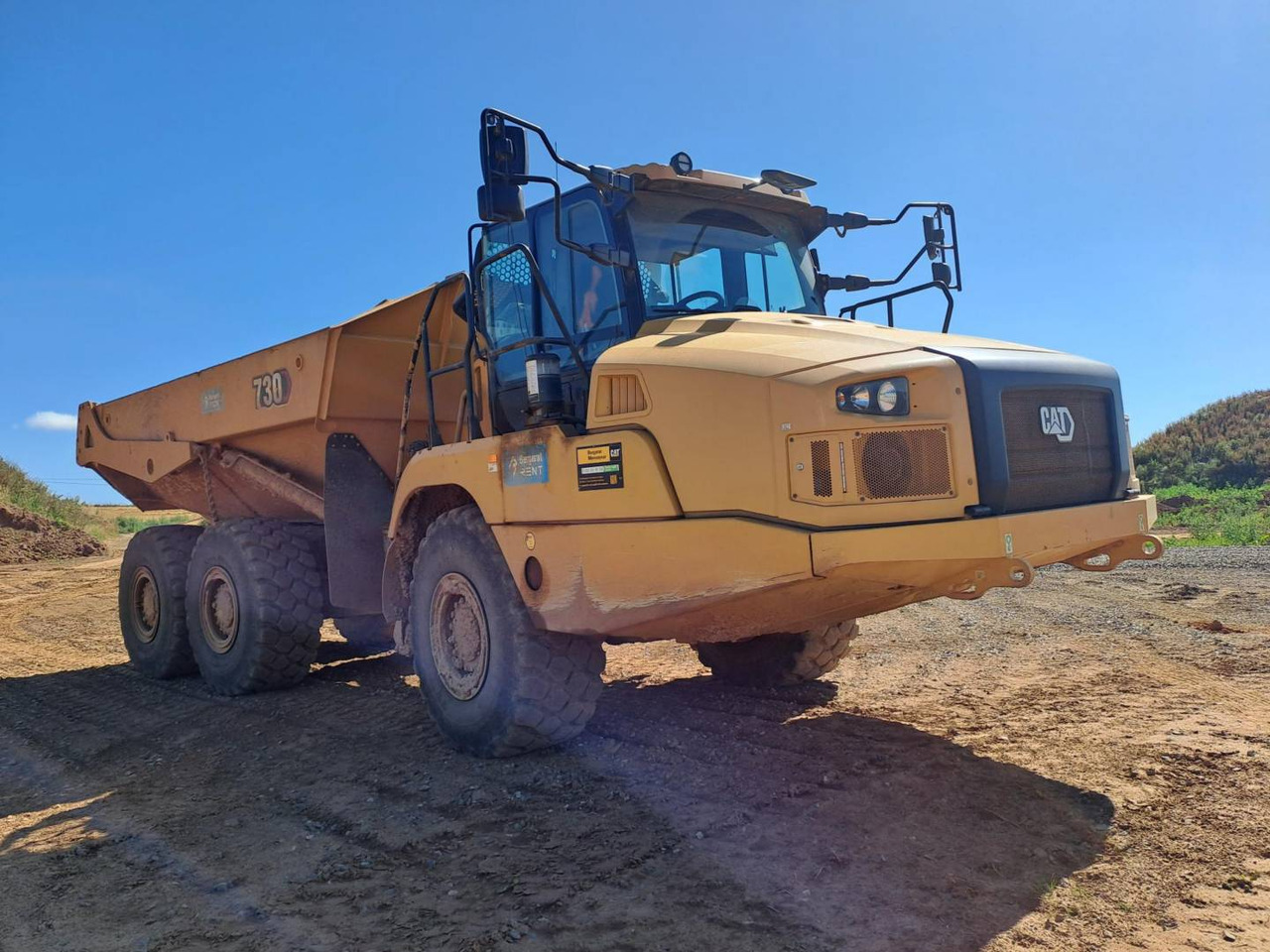 CAT 730 - Kloubový sklápěč: obrázek 2 CAT 730 - Kloubový sklápěč: obrázek 2