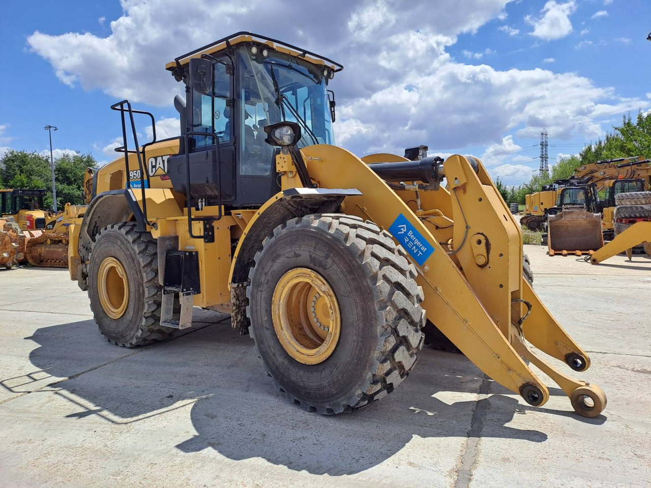 CAT 950 - Kolový nakladač: obrázek 2 CAT 950 - Kolový nakladač: obrázek 2