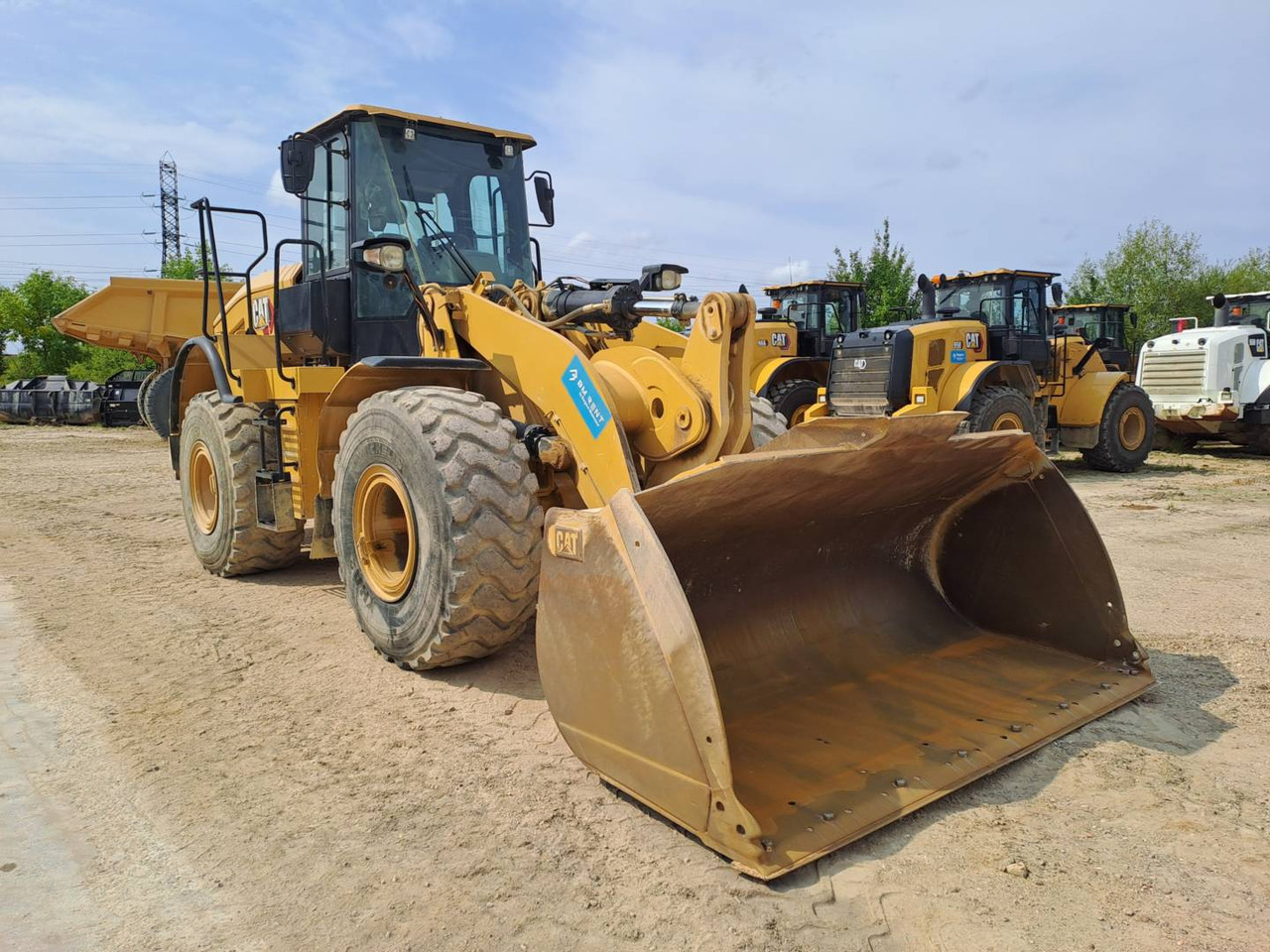 CAT 950GC - Kolový nakladač: obrázek 2 CAT 950GC - Kolový nakladač: obrázek 2