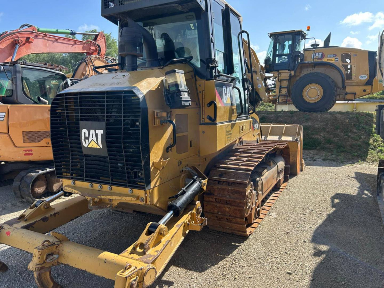 CAT 963K - Pásový nakladač: obrázek 4 CAT 963K - Pásový nakladač: obrázek 4