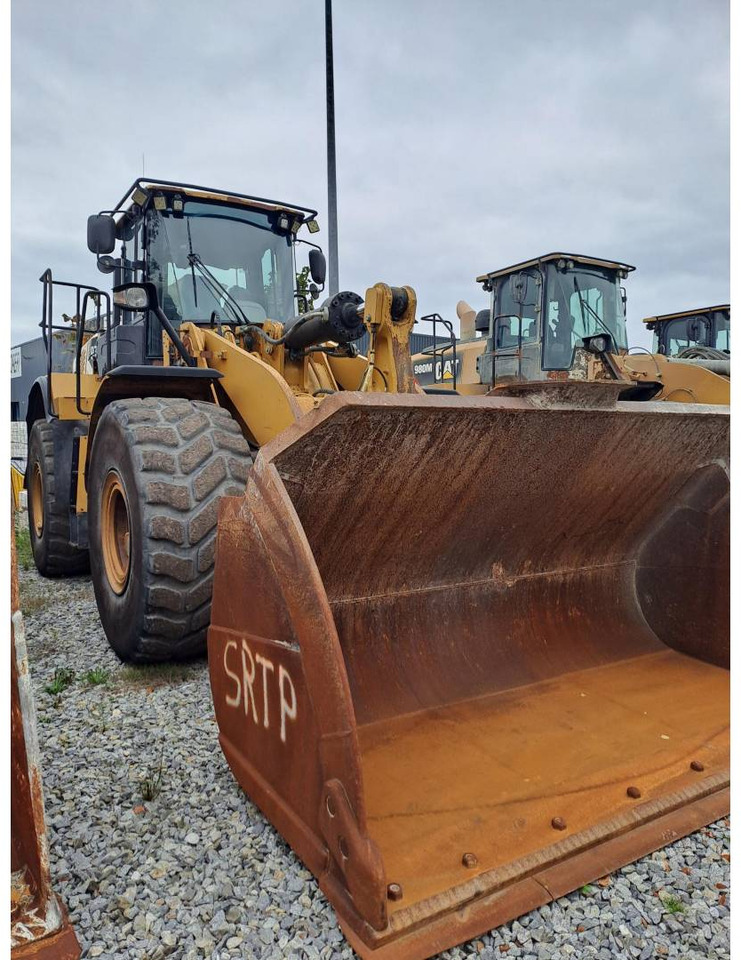 CAT 972K - Kolový nakladač: obrázek 2 CAT 972K - Kolový nakladač: obrázek 2