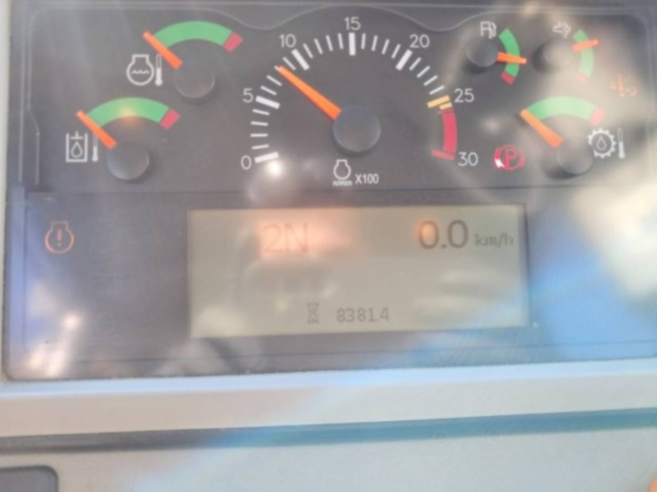 CAT 982M - Kolový nakladač: obrázek 5 CAT 982M - Kolový nakladač: obrázek 5