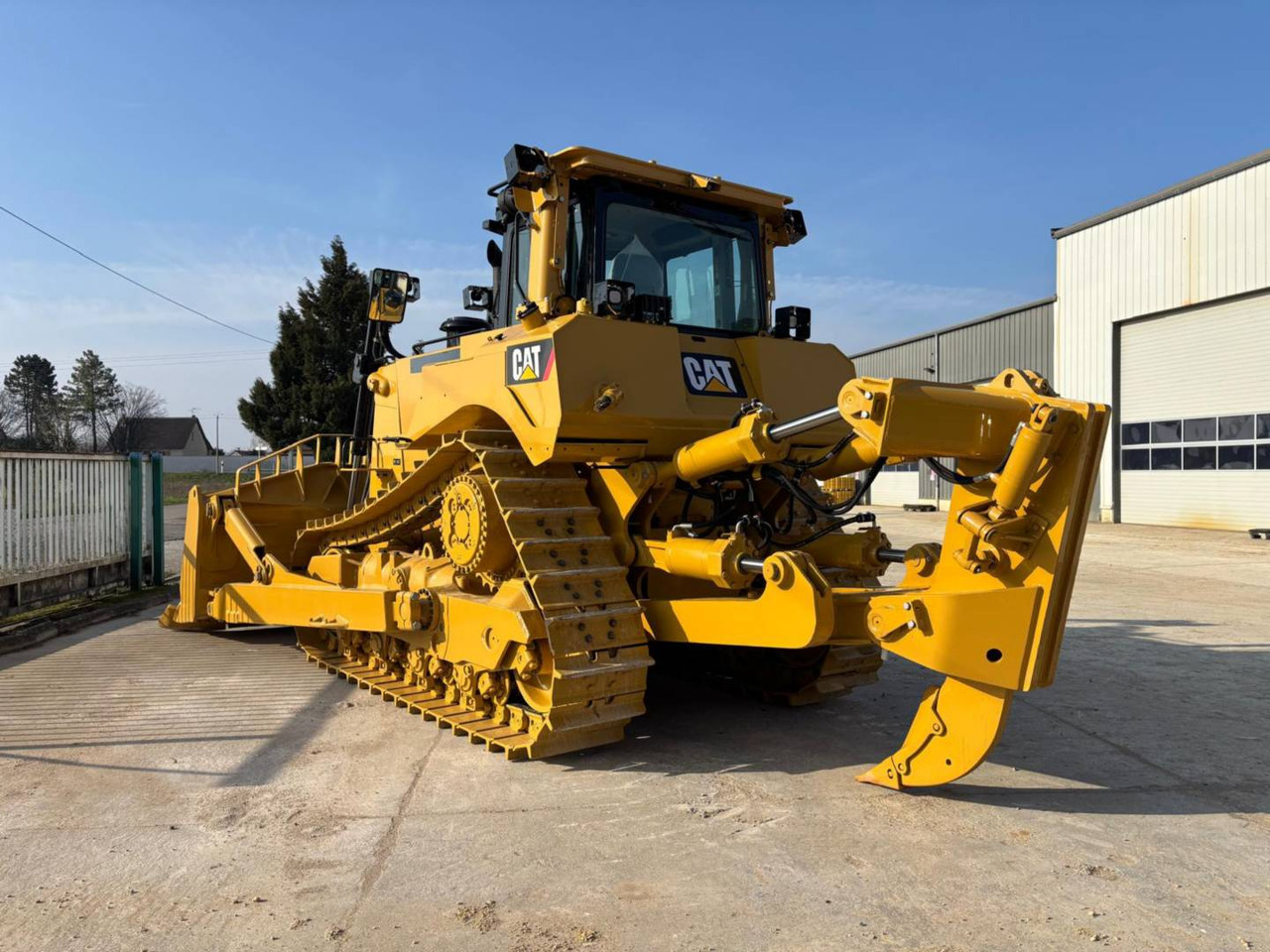 CAT D8T - Buldozer: obrázek 4 CAT D8T - Buldozer: obrázek 4