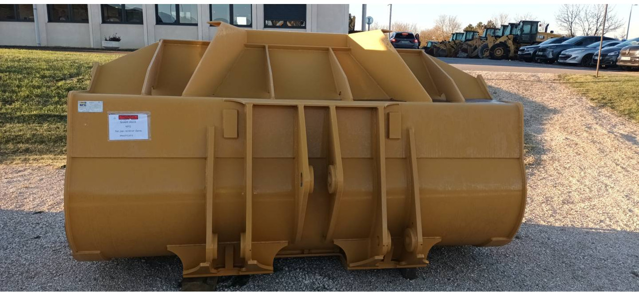 CAT GODET/966/4600L/4200L/2950MM/BUCKET - Lžíce: obrázek 2 CAT GODET/966/4600L/4200L/2950MM/BUCKET - Lžíce: obrázek 2