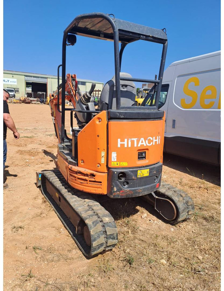 Pásové rýpadlo HITACHI ZX26U: obrázek 1