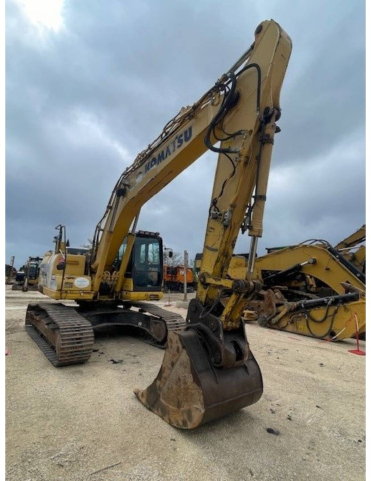 KOMATSU HB215 - Pásové rýpadlo: obrázek 5 KOMATSU HB215 - Pásové rýpadlo: obrázek 5