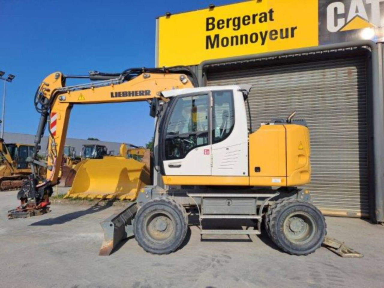 LIEBHERR A913 - Kolesové rýpadlo: obrázek 4 LIEBHERR A913 - Kolesové rýpadlo: obrázek 4