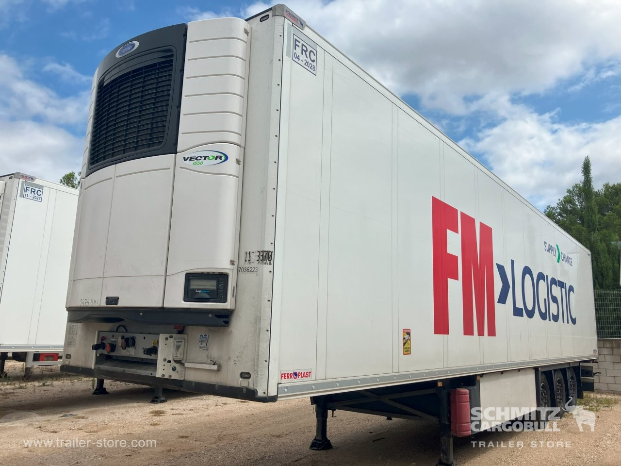 SCHMITZ Semiremolque Frigo Standard Double deck - Izotermický návěs: obrázek 1 SCHMITZ Semiremolque Frigo Standard Double deck - Izotermický návěs: obrázek 1