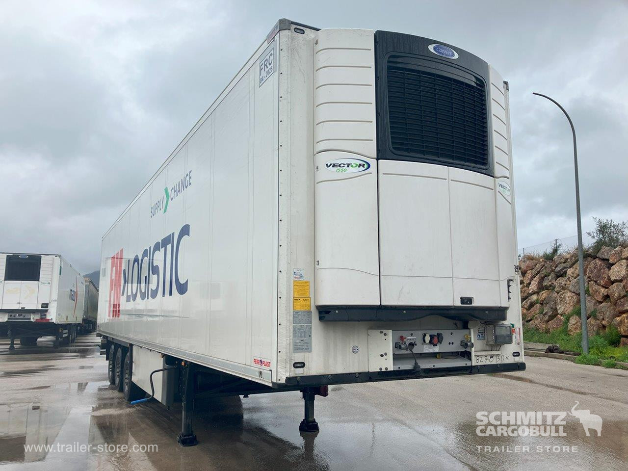 SCHMITZ Semiremolque Frigo Standard Double deck - Izotermický návěs: obrázek 1 SCHMITZ Semiremolque Frigo Standard Double deck - Izotermický návěs: obrázek 1