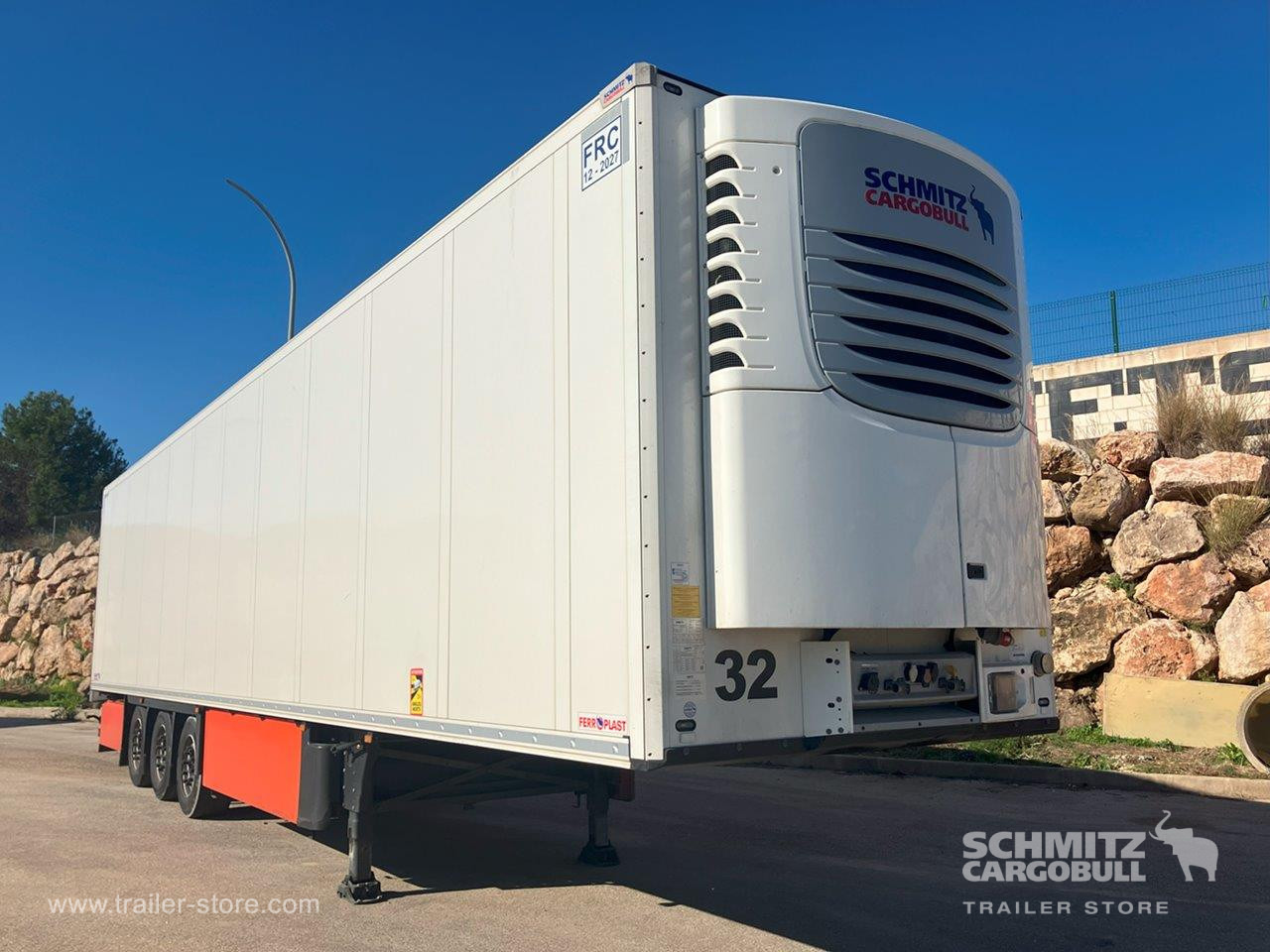 SCHMITZ Semiremolque Frigo Standard - Izotermický návěs: obrázek 1 SCHMITZ Semiremolque Frigo Standard - Izotermický návěs: obrázek 1