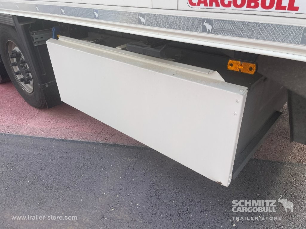 SCHMITZ Semiremolque Frigo Standard - Izotermický návěs: obrázek 4 SCHMITZ Semiremolque Frigo Standard - Izotermický návěs: obrázek 4